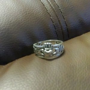 .925 Sterling Silver Ring Size 7